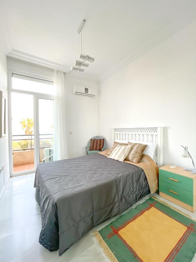Modern Three-Level Apartment Near The Sea Benalmádena Exterior foto