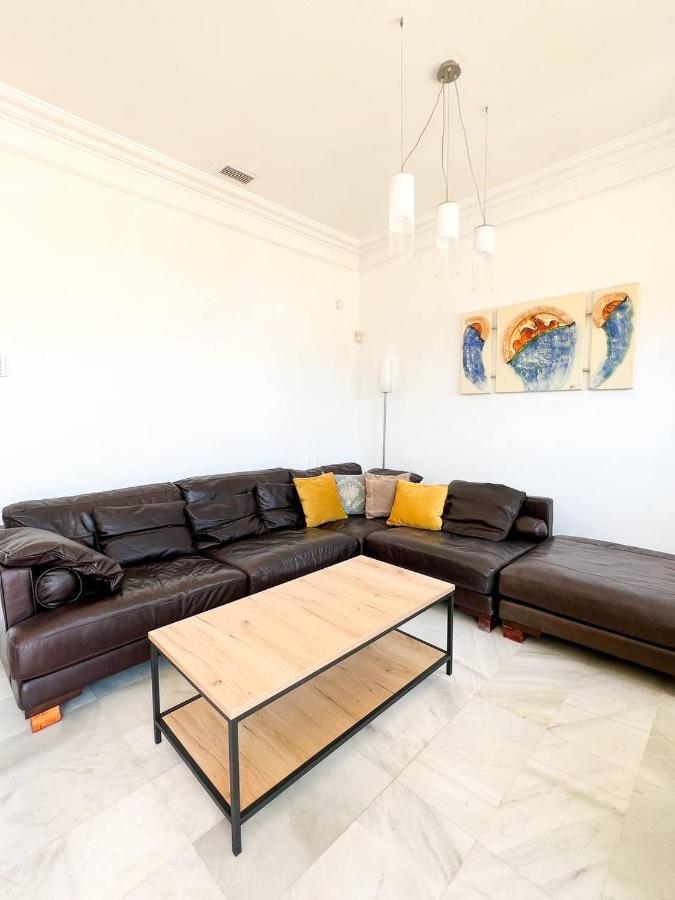 Modern Three-Level Apartment Near The Sea Benalmádena Exterior foto